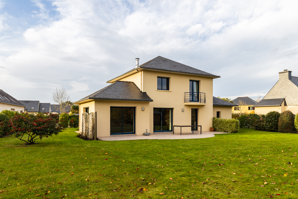 Photo immobilière extérieure d'une maison dans le Finistère Photo immobilière extérieure d'une maison dans le Finistère